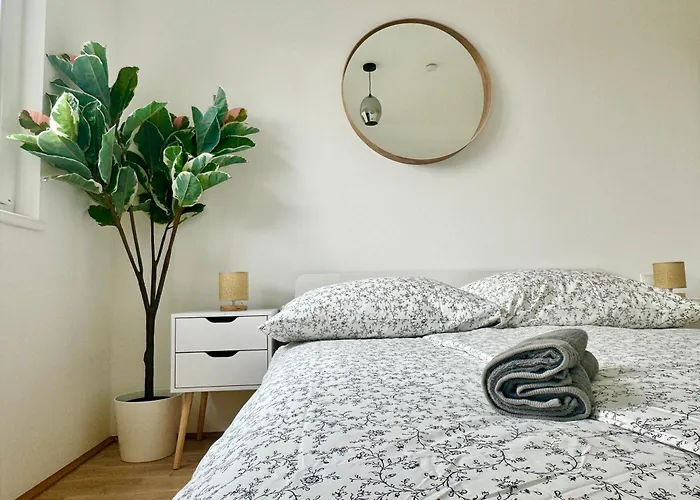 Διαμέρισμα Modern Premium With Balcony *