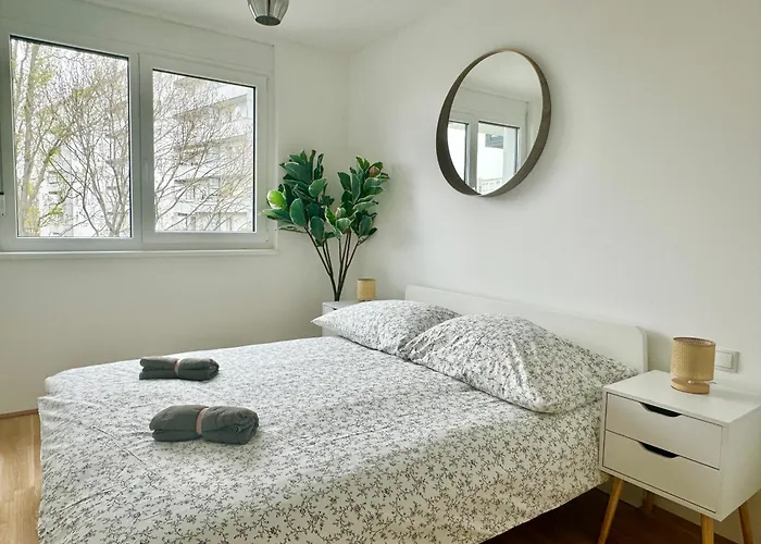 Διαμέρισμα Modern Premium With Balcony Βιέννη