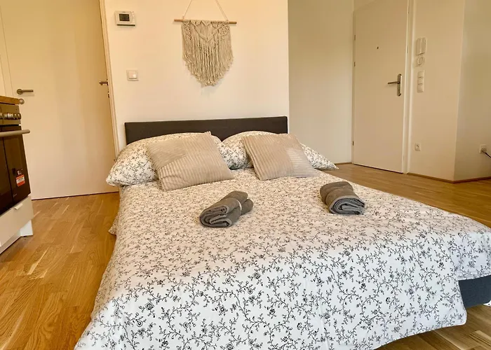 Διαμέρισμα Modern Premium With Balcony Βιέννη