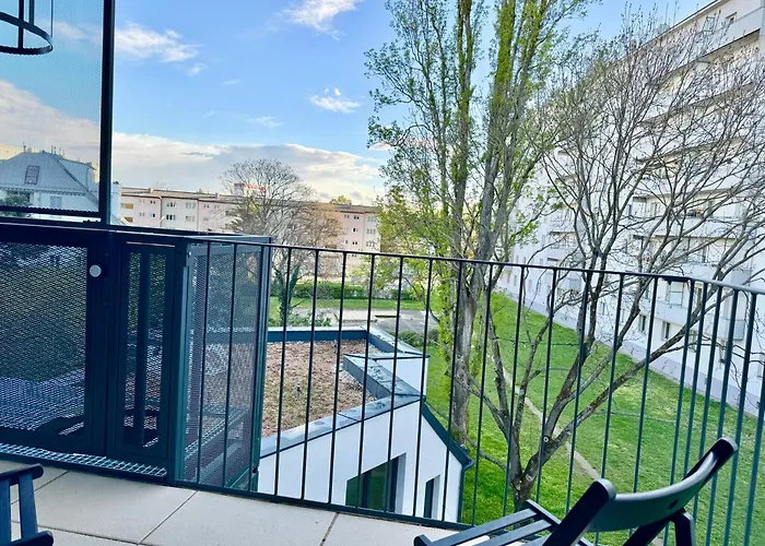 Modern Premium With Balcony * Βιέννη
